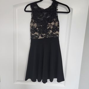 Alt. B dress